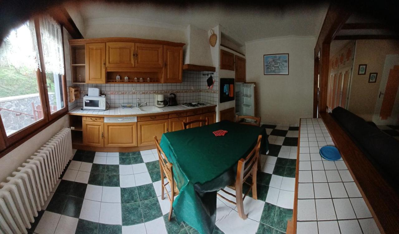La Colline De Pam Apartment Корнимон Екстериор снимка